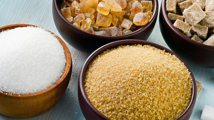 Сахарный тростник содержит 9 сахара. Свекловичный и тростниковый сахар. Тростниковый и свекольный сахар. Сахар сахар свекловичный. Неочищенный тростниковый сахар.