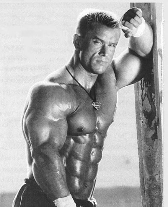 РњРѕР»РѕРґРѕР№ Lee Priest