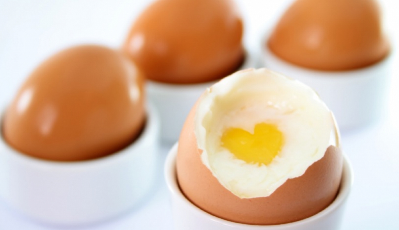 The strongest egg yolk. Диетические яйца. Яйцо куриное диетическое. Много яиц.
